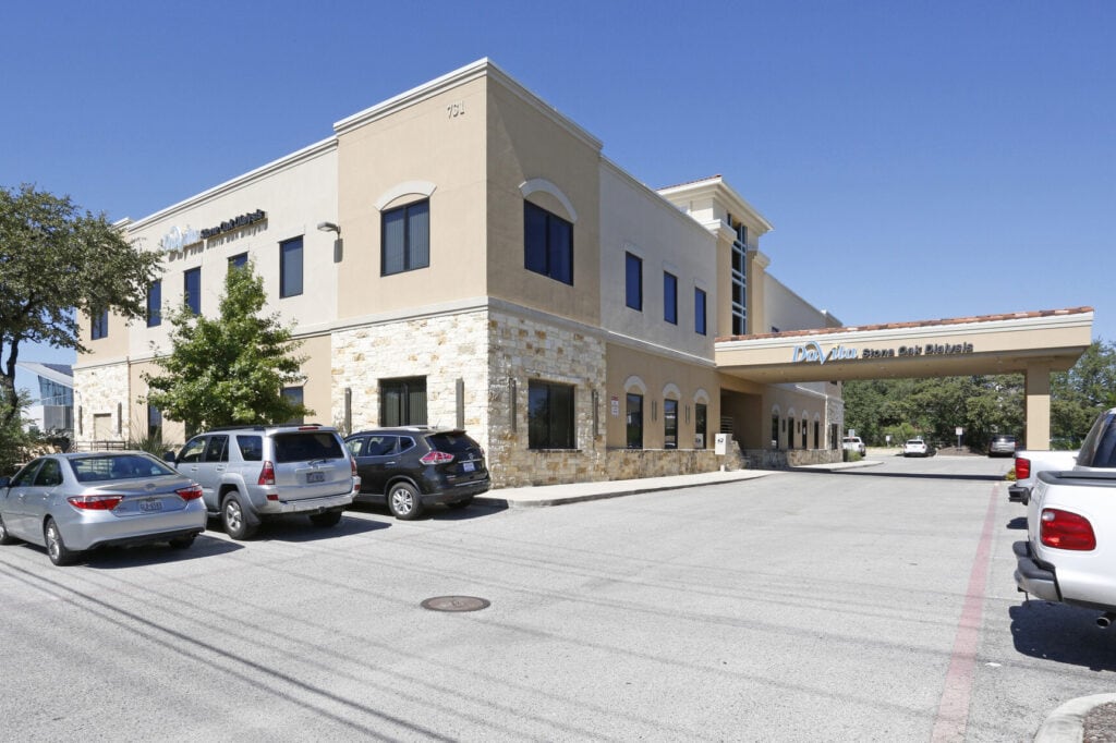 Pain Management Clinics Near Me | 731 Carnoustie Dr. San Antonio, TX | The PainSmith